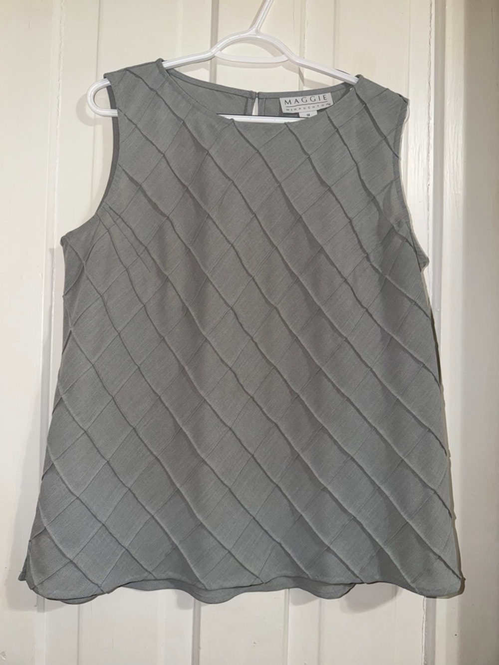Women's plus size‎ 1X Maggie McNaughton Grey Textured Sleeveless tank top shirt